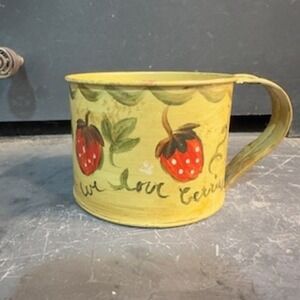 Yellow Tin‎ Mug Hand Painted Strawberries We Love Cerries Farmhouse 3"